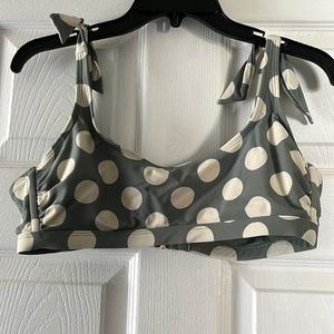 Xhilaration green and cream swim top. Size large. Bikini top only